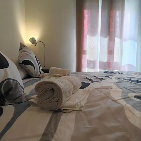 Amplio Con 2 Banos Y 4 Camas Dobles 빌바오