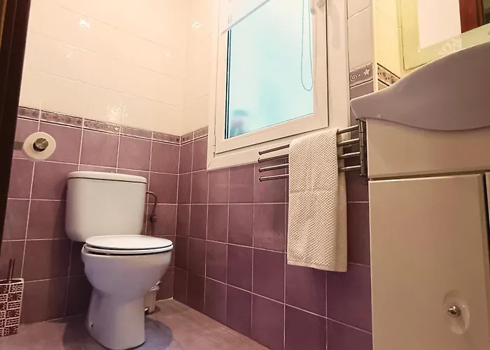 Amplio Con 2 Banos Y 4 Camas Dobles بلباو